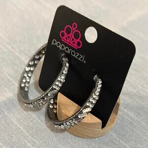 New Paparazzi “Glitzy By Association” Rhinestone Chunky Hoop Earrings